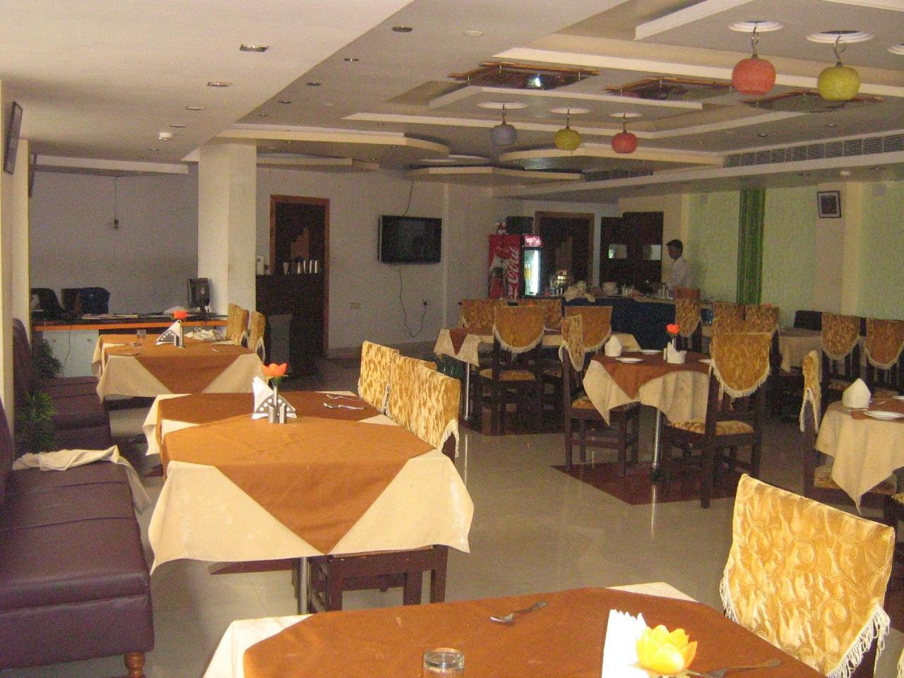 Hotel Ta-Tin Durgapur  Exterior photo